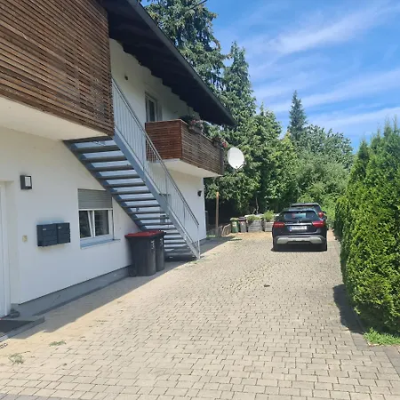 Gemuetliche In St Georgen Naehe Attersee