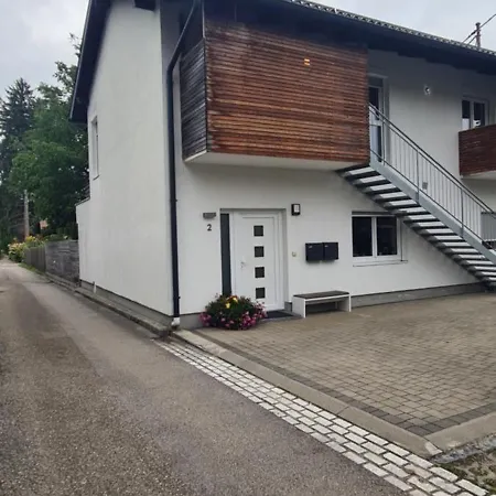 度假居 Gemuetliche In St Georgen Naehe Attersee Vöcklabruck