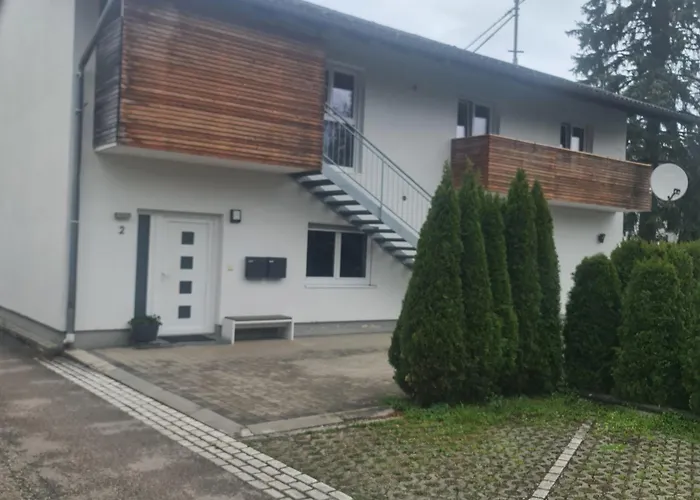 Gemuetliche In St Georgen Naehe Attersee * Vocklabruck